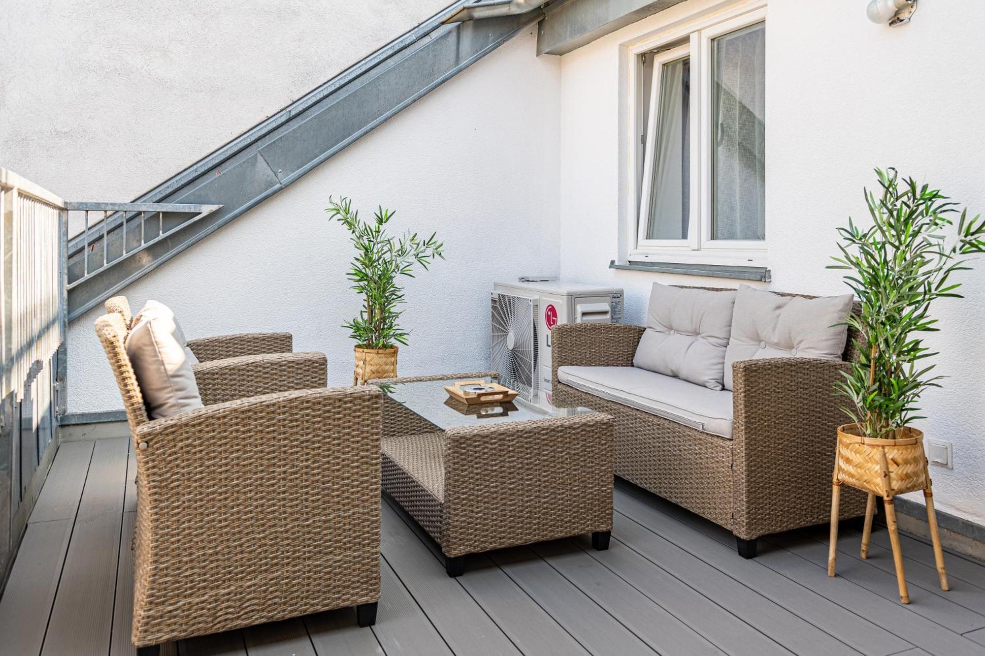 Apartment With Balcony Near Augarten Viena Exterior foto